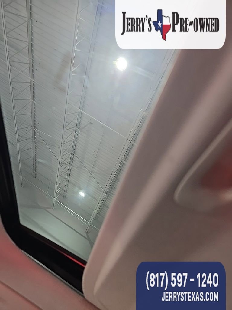 Used 2021 Kia Seltos SX w/ SX Sunroof Package image 10