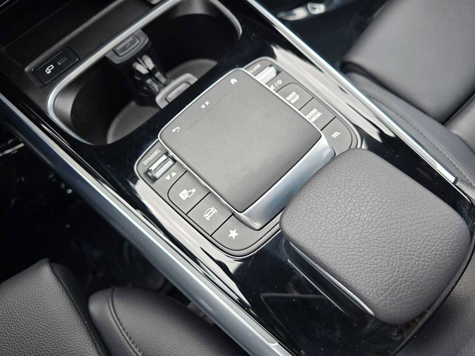 Used 2023 Mercedes-Benz GLA 250 4MATIC image 30