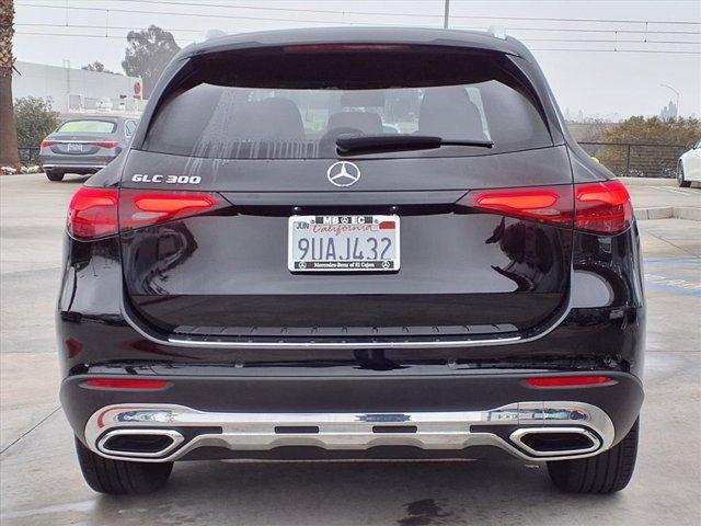 Used 2025 Mercedes-Benz GLC 300 image 22