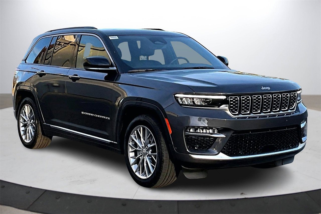 Certified 2025 Jeep Grand Cherokee Summit image 2