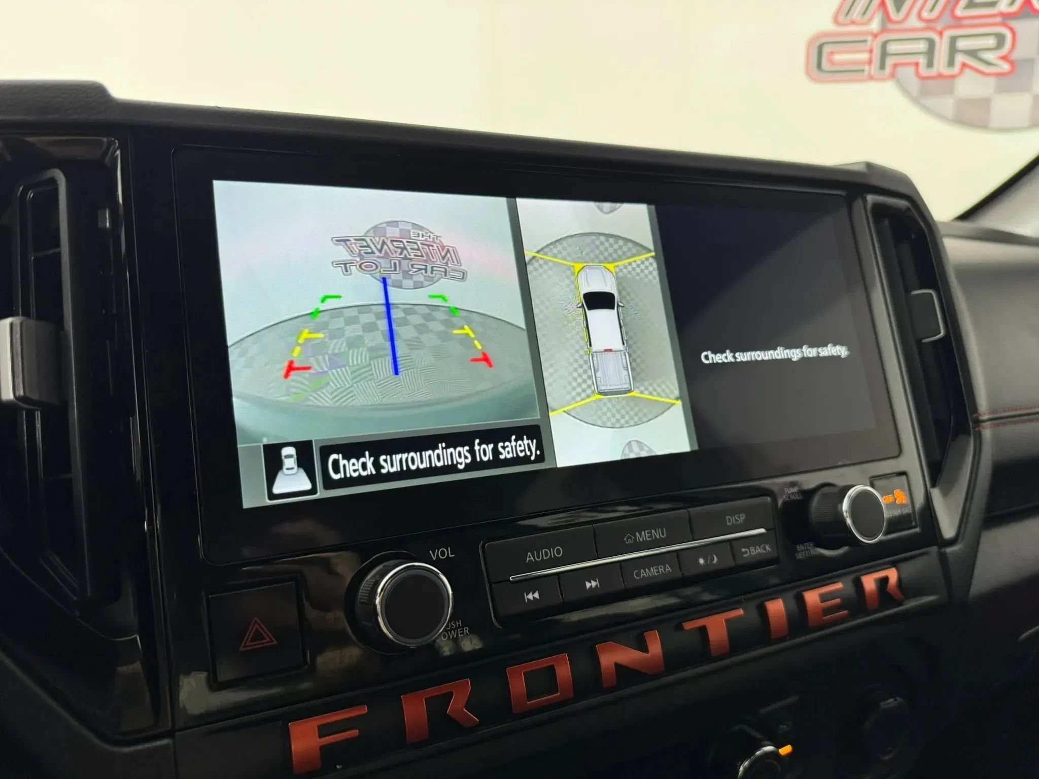 Used 2025 Nissan Frontier PRO-4X w/ Pro Convenience Package AWD/4WD image 18