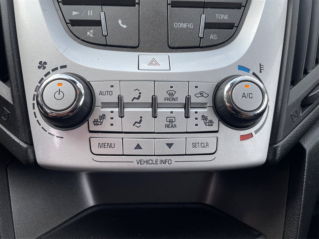 Used 2016 Chevrolet Equinox LT w/ Convenience Package image 47