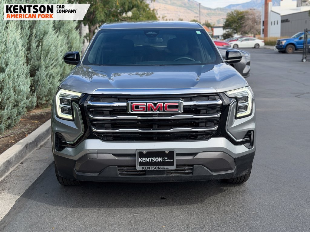Used 2026 GMC Terrain Elevation AWD/4WD image 2