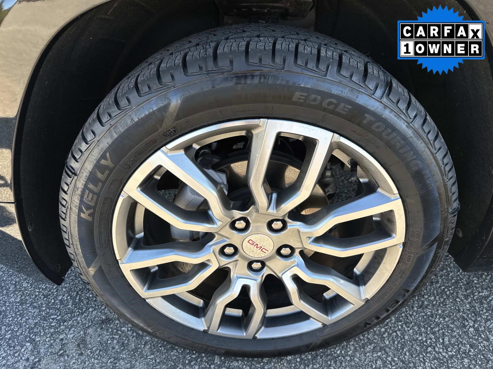 Used 2022 GMC Terrain Denali w/ LPO, Floor Liner Package image 11