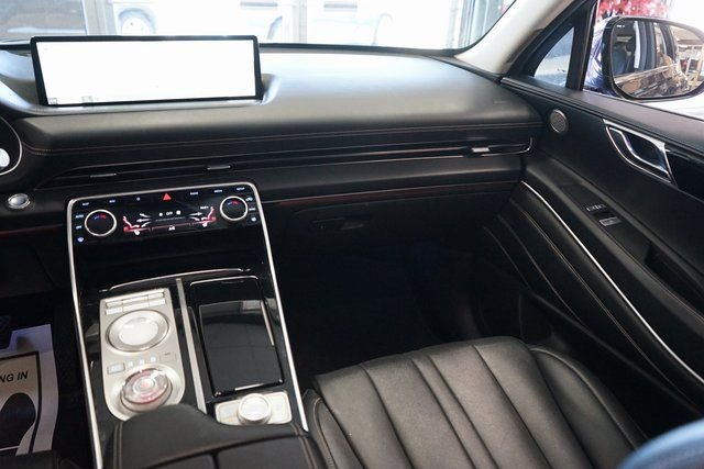 Used 2022 Genesis GV80 2.5T image 12