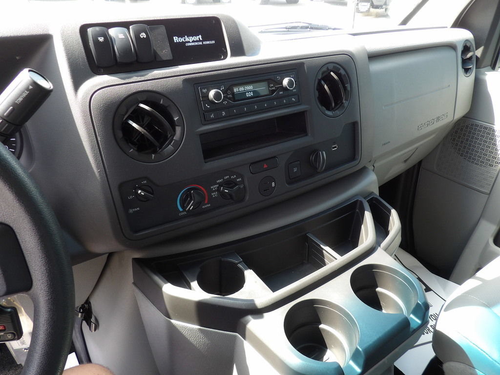 Used 2023 Ford E-450 and Econoline 450 Super Duty w/ Power Windows & Locks Group RWD image 21