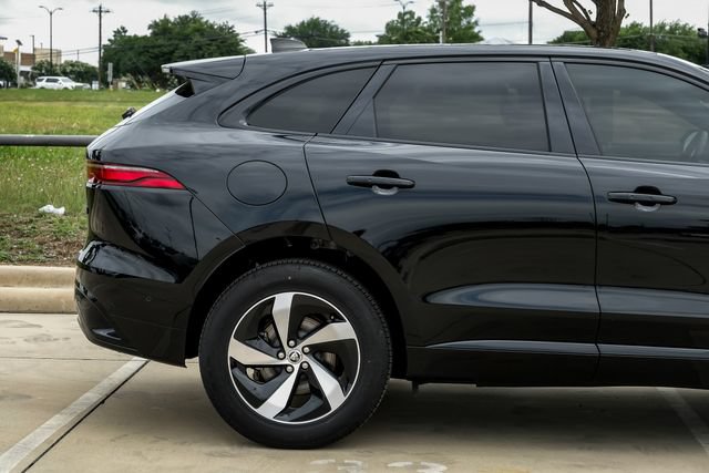Used 2026 Jaguar F-PACE R-Dynamic S AWD/4WD image 8