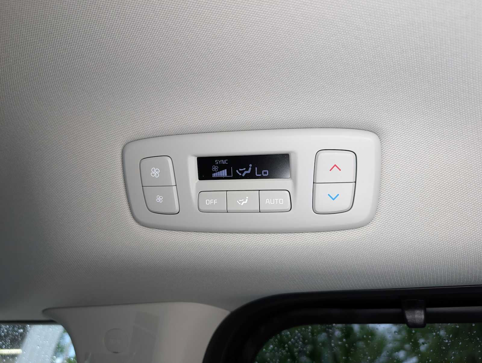 New 2026 Kia Carnival SX FWD image 16