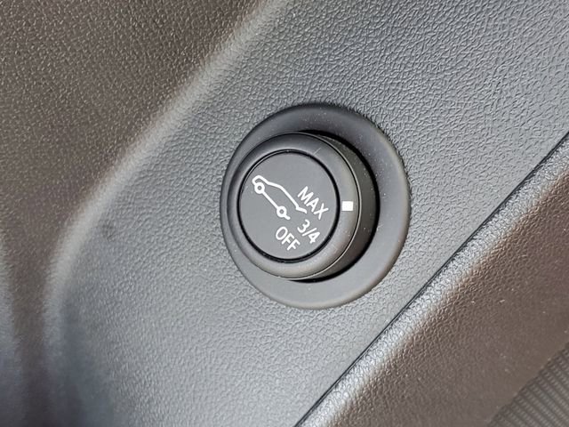 Certified 2023 Chevrolet Equinox RS FWD image 19