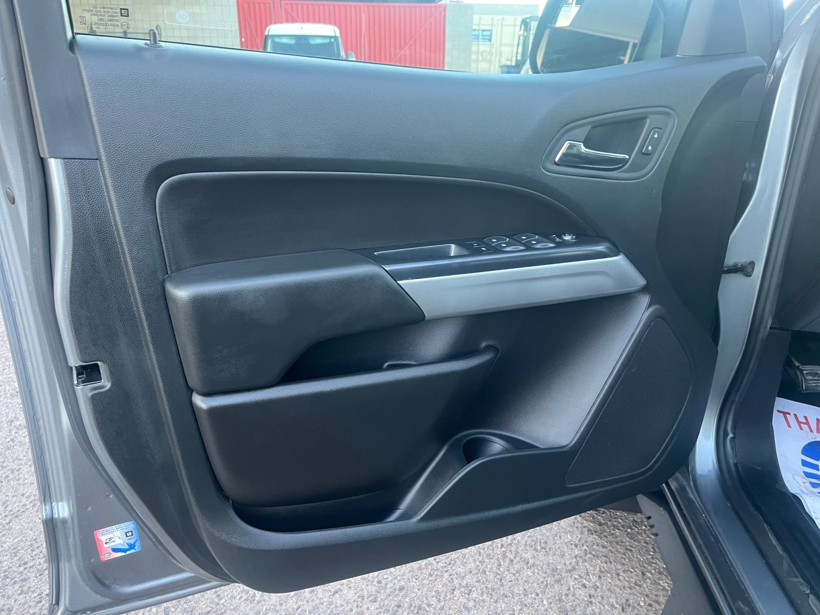 Used 2022 Chevrolet Colorado LT w/ LT Convenience Package image 13