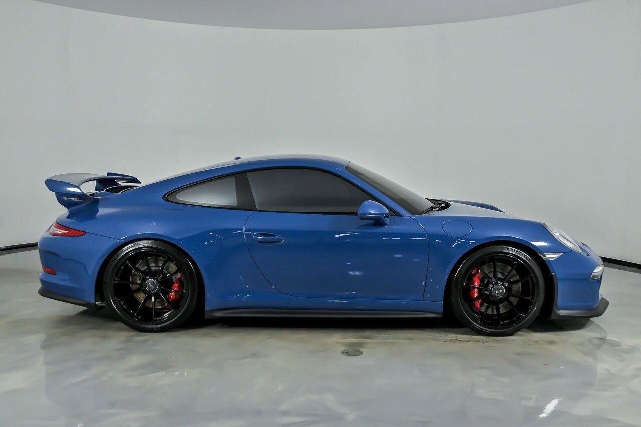 Used 2015 Porsche 911 GT3 RWD image 14