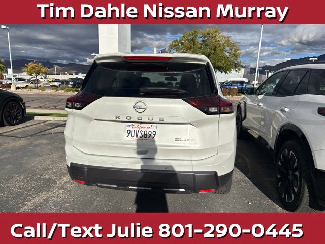 Used 2026 Nissan Rogue SL AWD/4WD image 17
