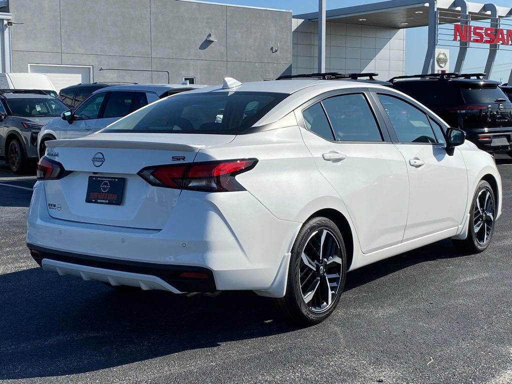 New 2025 Nissan Versa SR w/ Trunk Package image 4