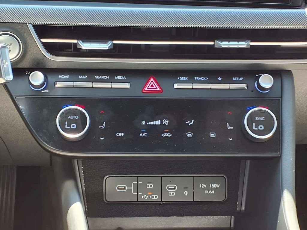 Used 2024 Hyundai Sonata SEL w/ Convenience Package FWD image 13