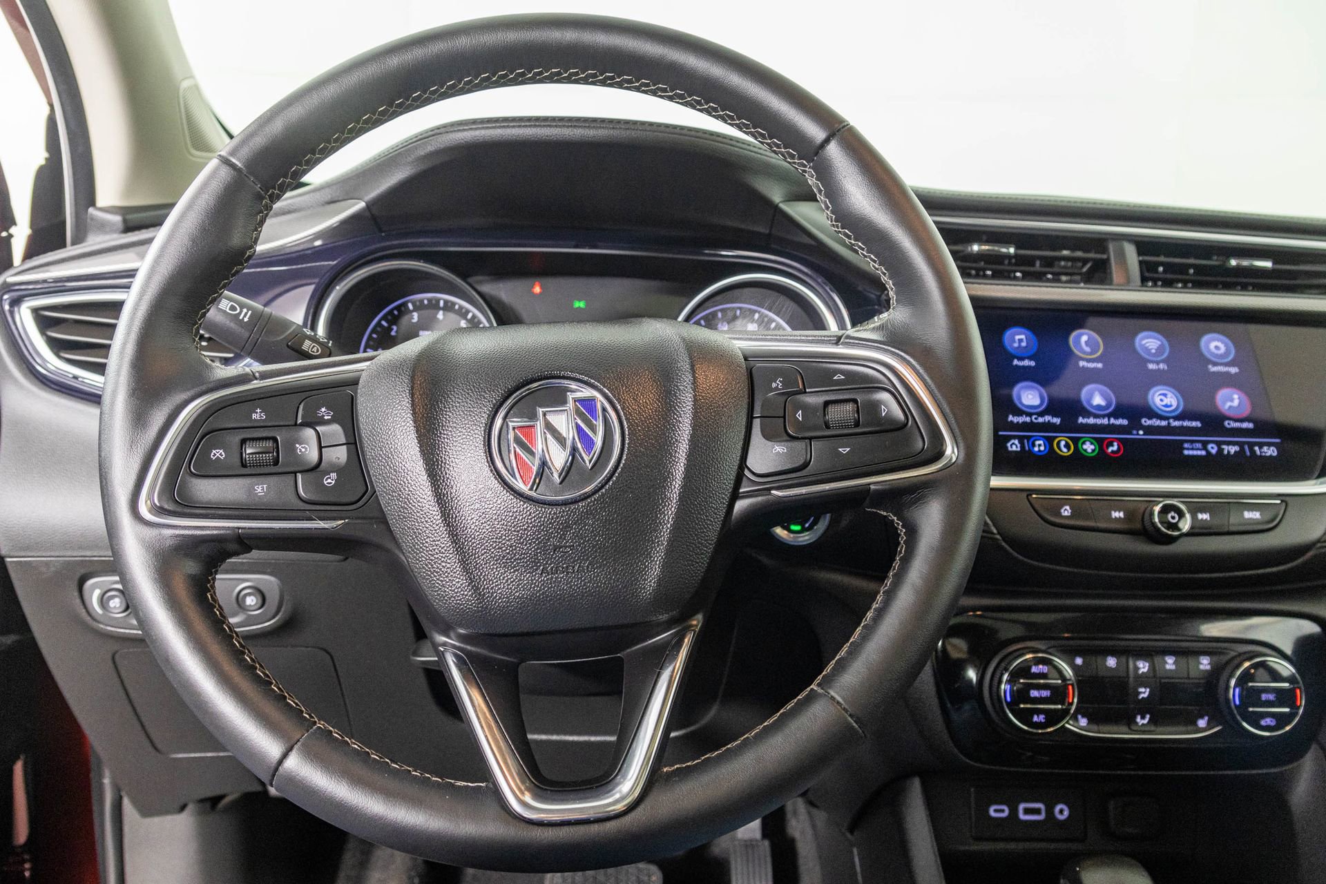 Used 2022 Buick Encore GX Essence w/ Experience Buick Package AWD/4WD image 31