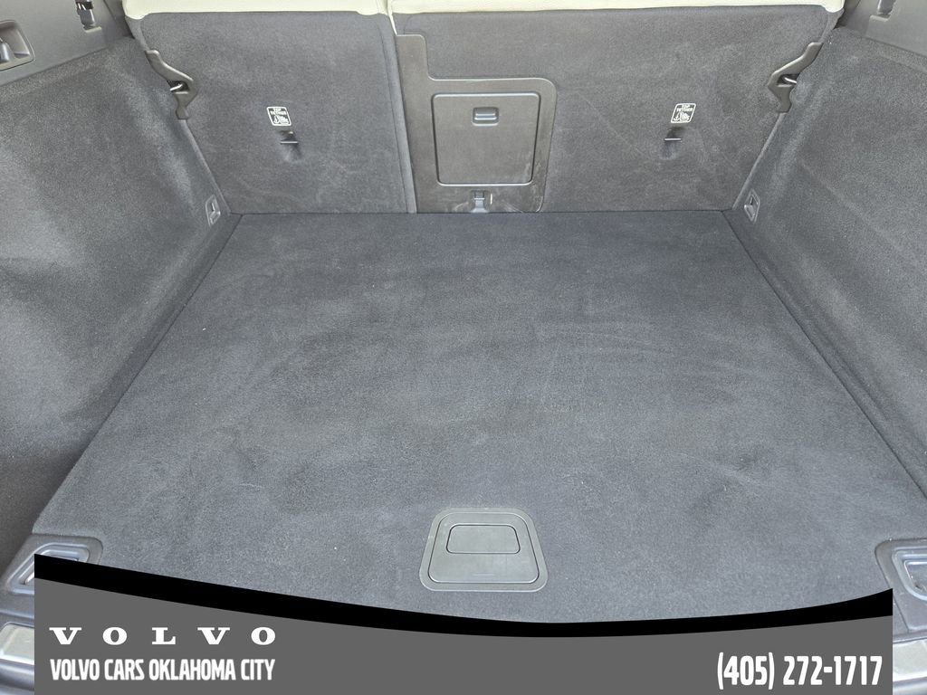 Certified 2024 Volvo XC60 B5 Plus image 31