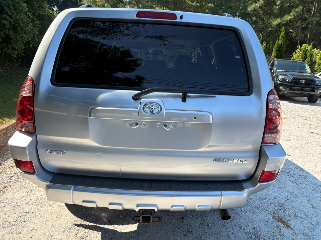 Used 2005 Toyota 4Runner SR5 image 4