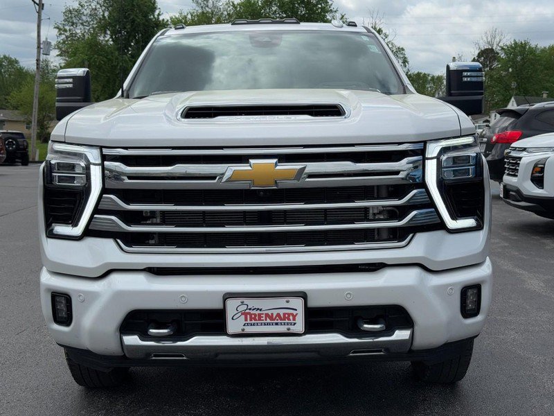 Used 2024 Chevrolet Silverado 3500 High Country w/ High Country Premium Package image 10