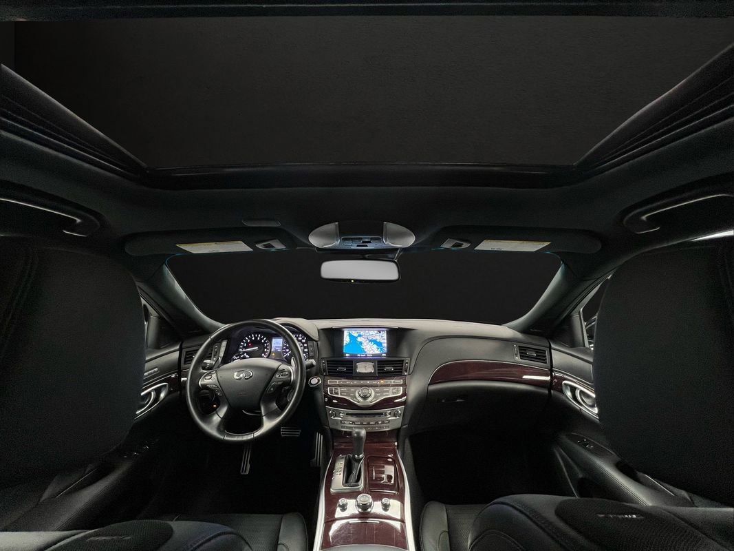 Used 2019 INFINITI Q70 Luxe AWD/4WD image 19