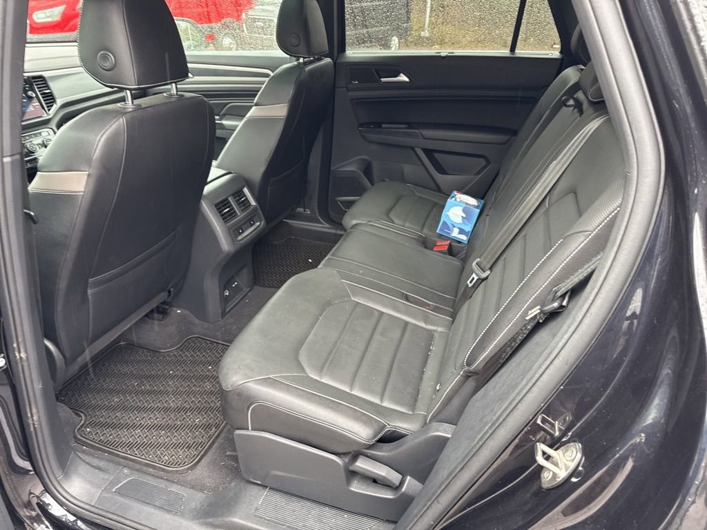 Used 2020 Volkswagen Atlas Cross Sport SEL Premium R-Line image 11