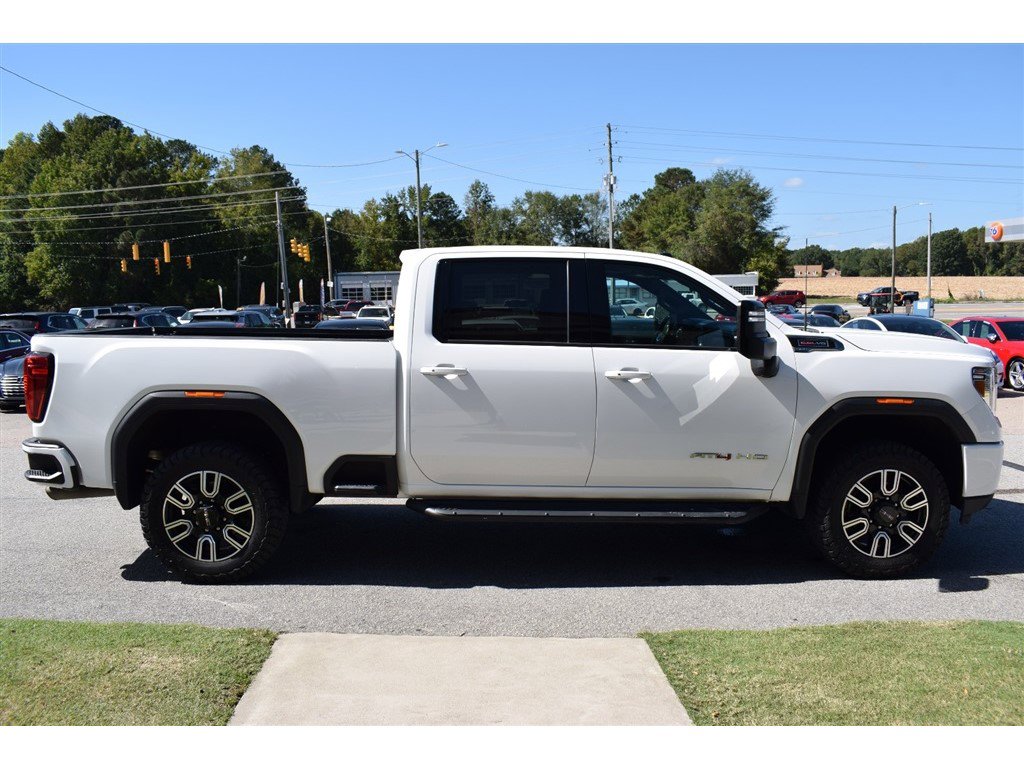 Used 2022 GMC Sierra 2500 AT4 w/ AT4 Preferred Package image 8