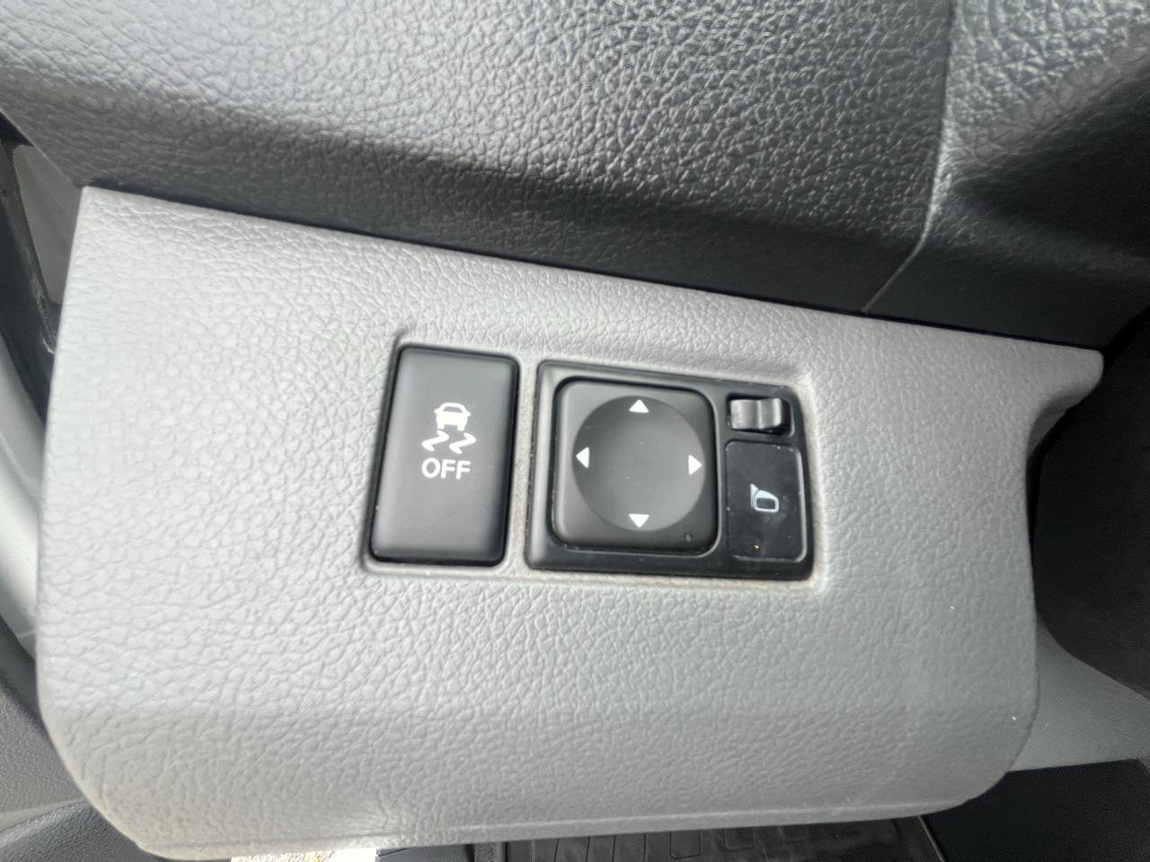 Used 2019 Nissan NV200 SV w/ Back Door Glass Package FWD image 13