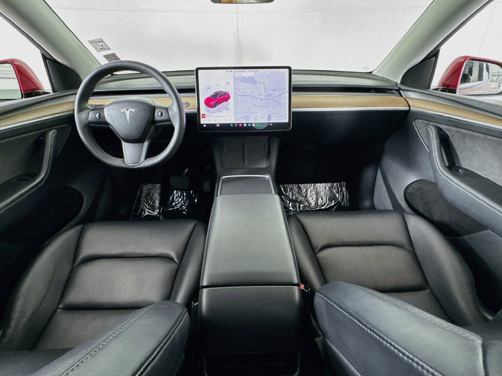 Used 2023 Tesla Model Y Long Range AWD/4WD image 39