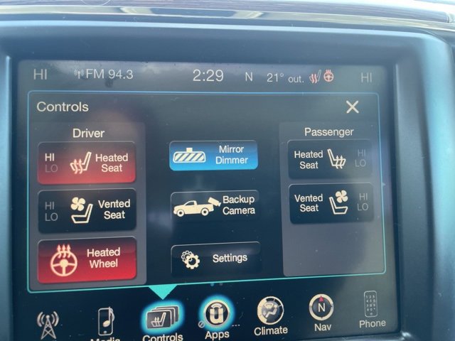 Used 2016 RAM 1500 Laramie w/ Convenience Group image 27