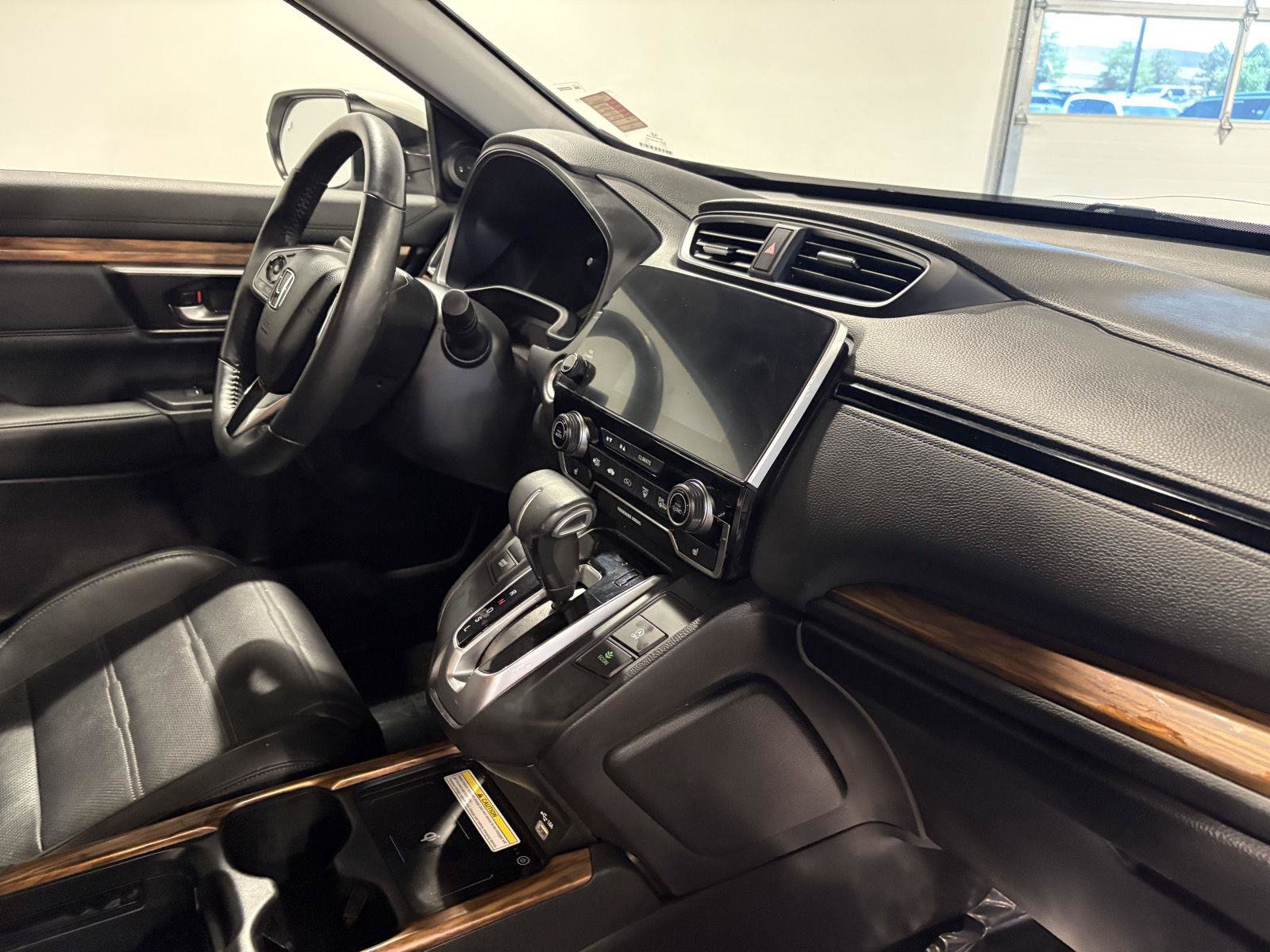 Used 2022 Honda CR-V Touring image 43