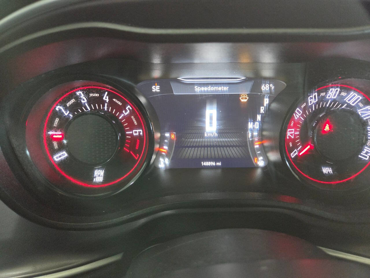 Used 2019 Dodge Challenger SXT w/ Driver Convenience Group AWD/4WD image 31