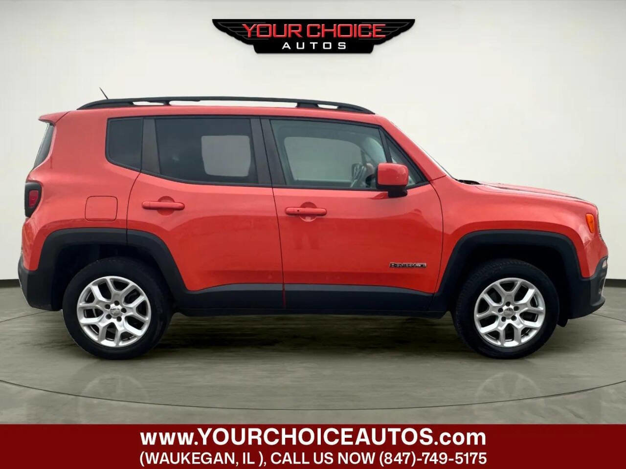 Used 2015 Jeep Renegade Latitude w/ Popular Equipment Group image 6