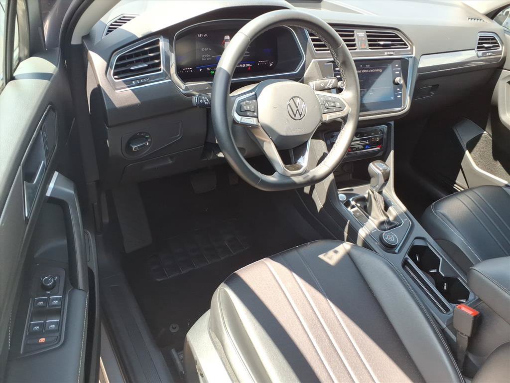Used 2024 Volkswagen Tiguan Wolfsburg Edition AWD/4WD image 21