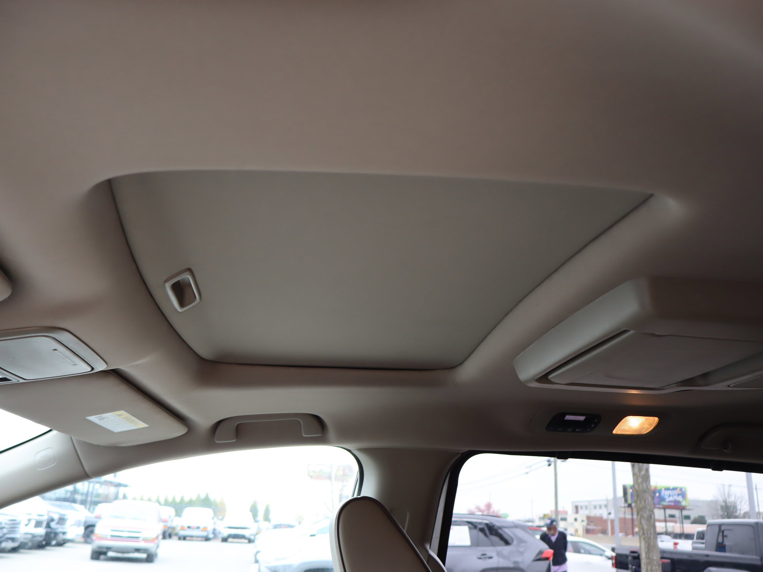 Used 2022 Honda Odyssey Elite image 19