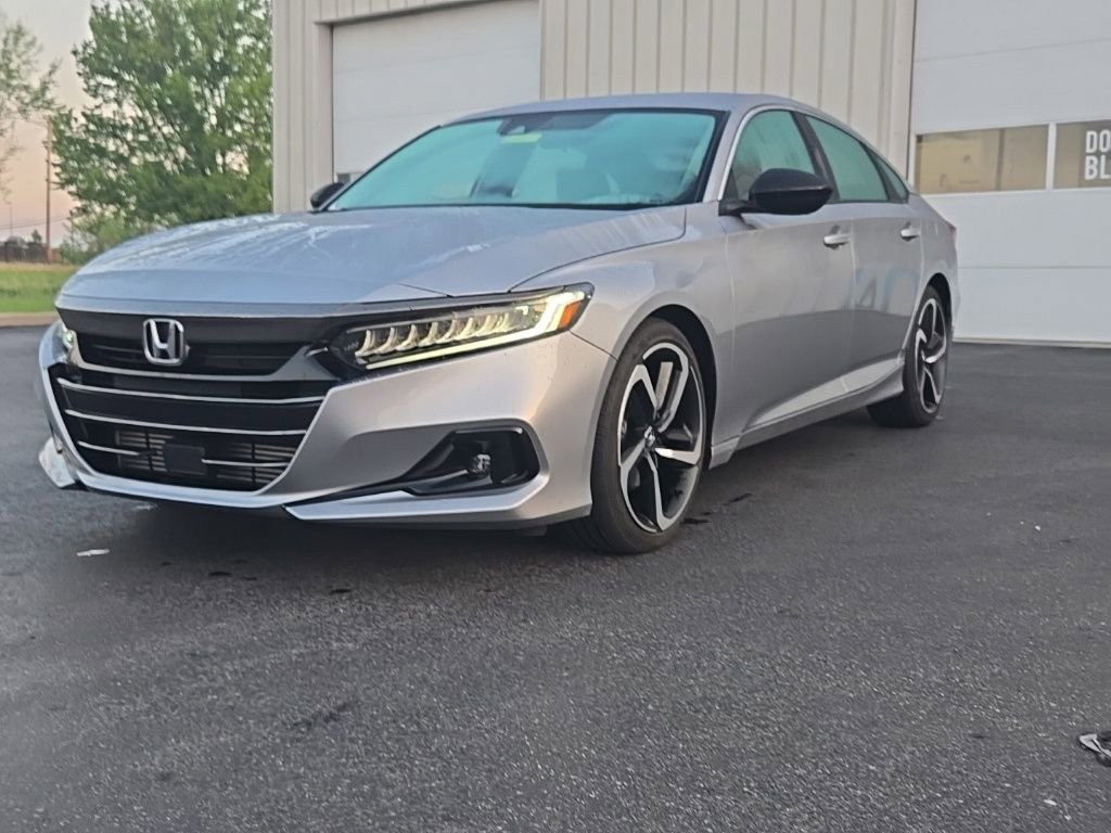 Certified 2021 Honda Accord Sport image 3