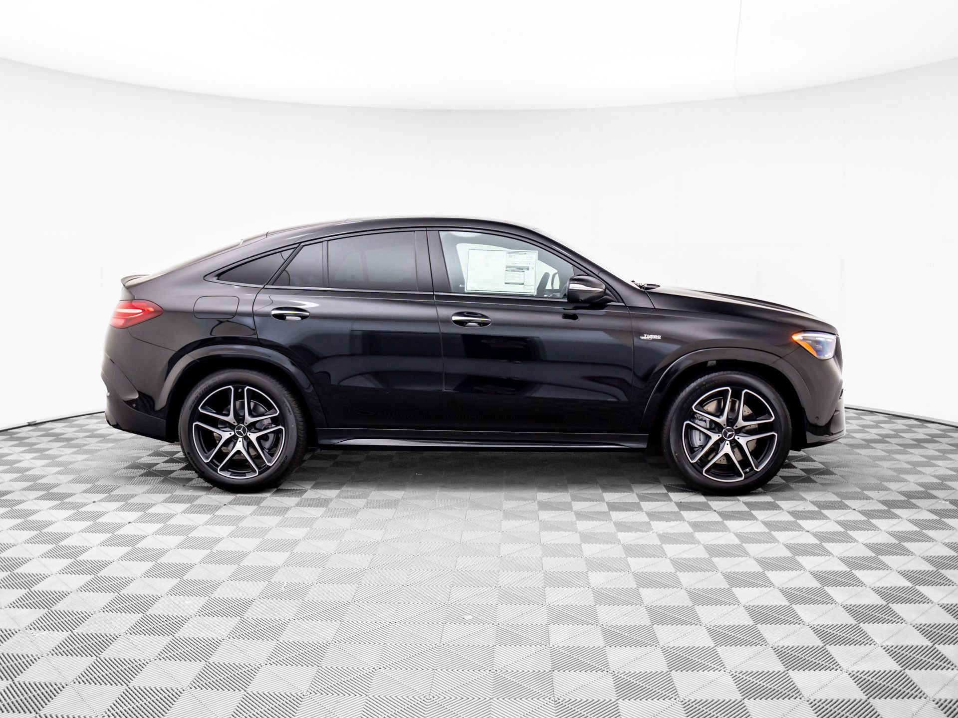 New 2026 Mercedes-Benz GLE 53 AMG 4MATIC Coupe image 6