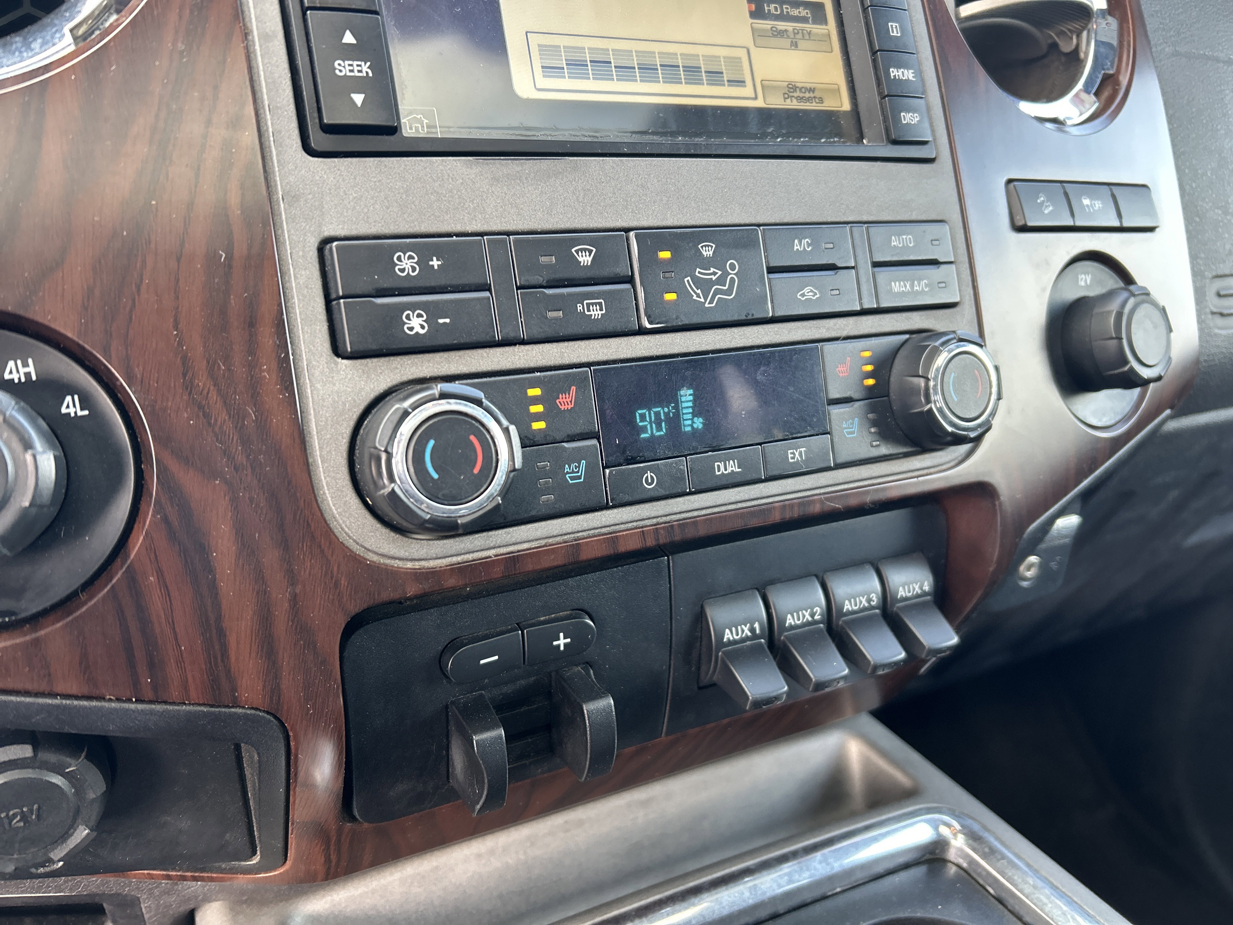 Used 2012 Ford F350 Lariat w/ Lariat Ultimate Pkg image 23