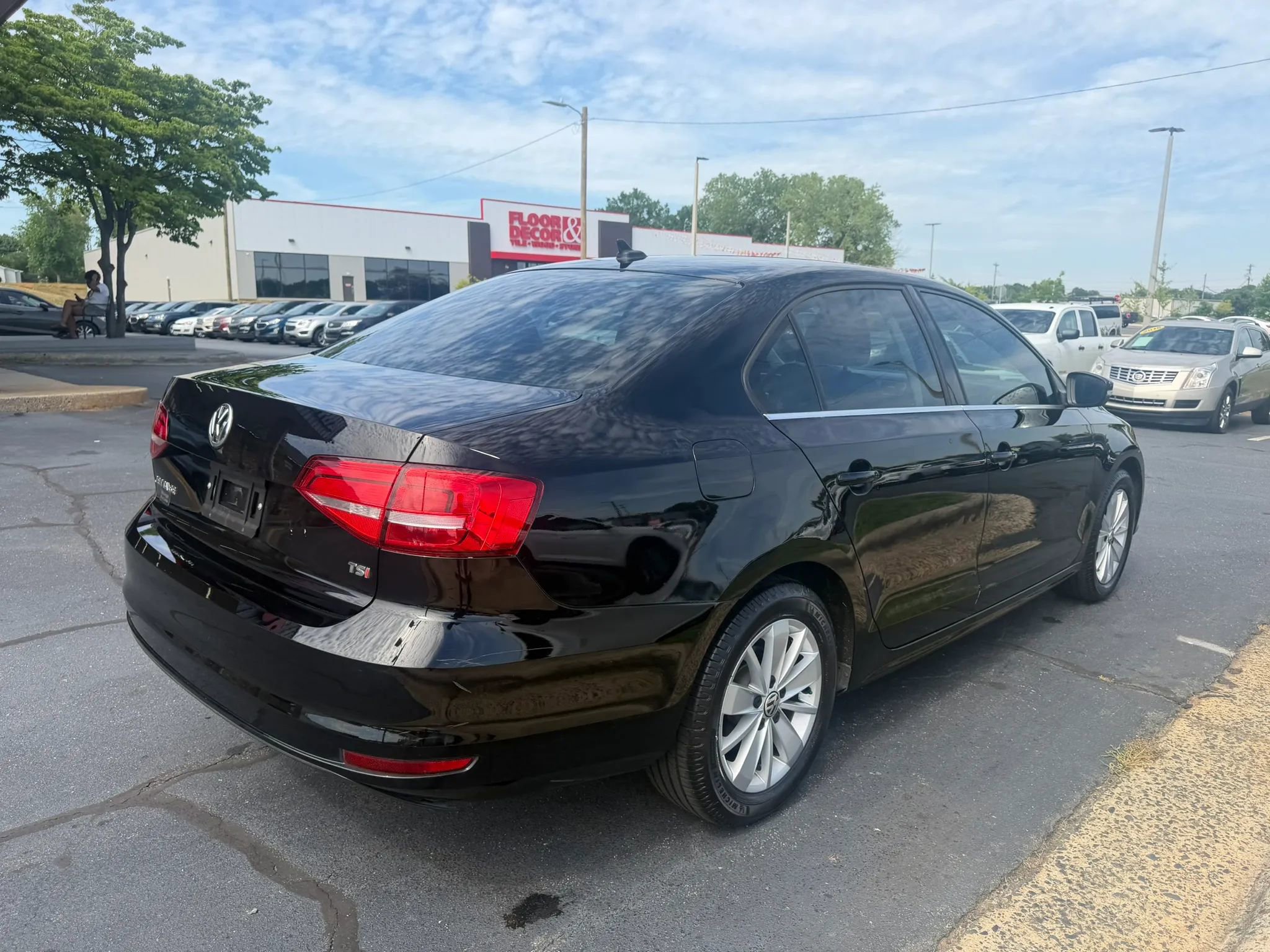Used 2015 Volkswagen Jetta SE FWD image 7