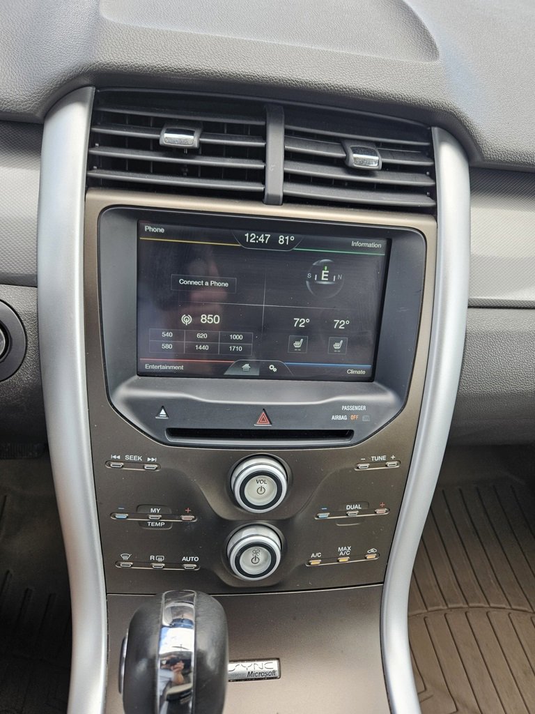 Used 2011 Ford Edge SEL w/ 202A Rapid Spec Order Code image 13