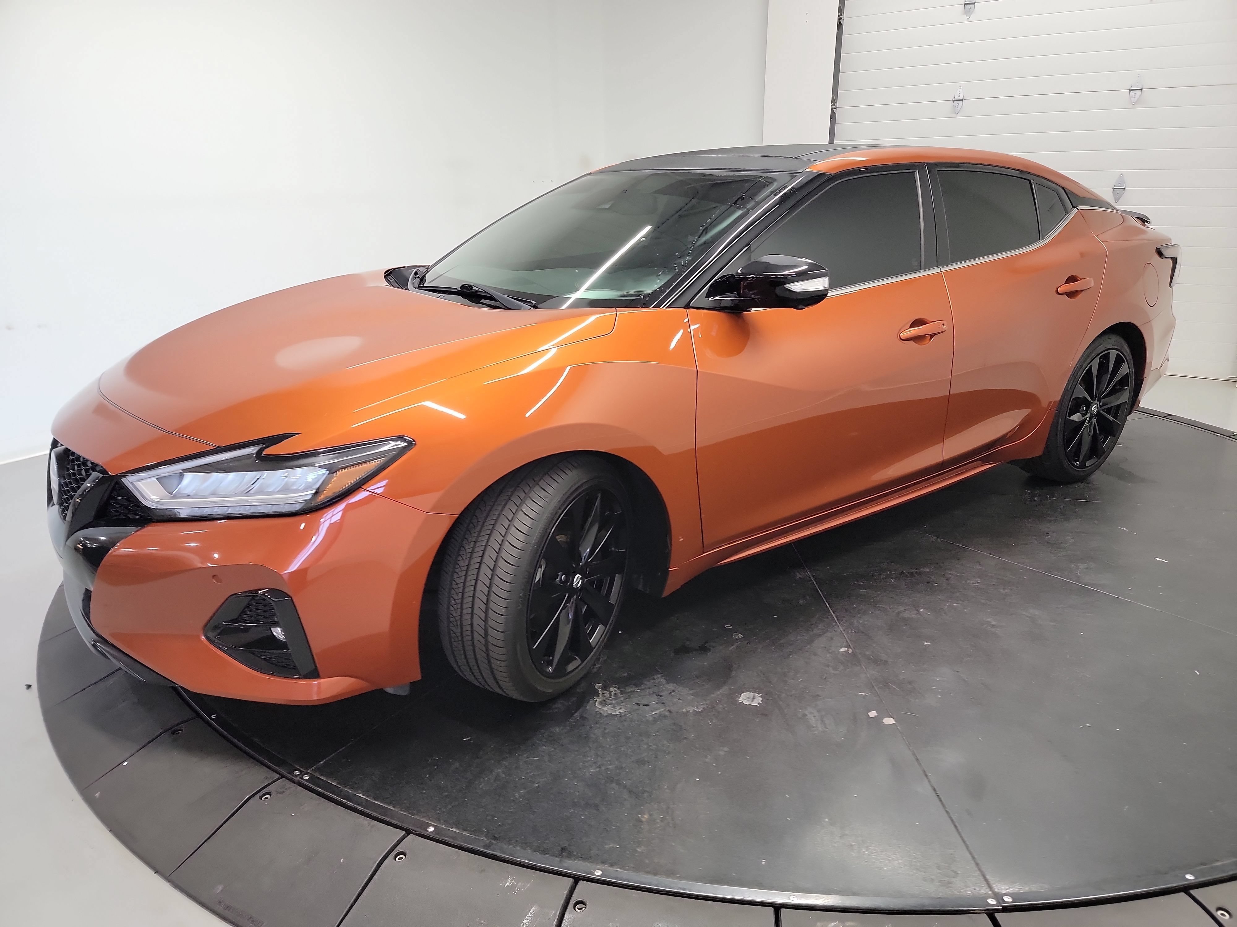 Used 2021 Nissan Maxima SR w/ Sport Mat Group FWD video 3