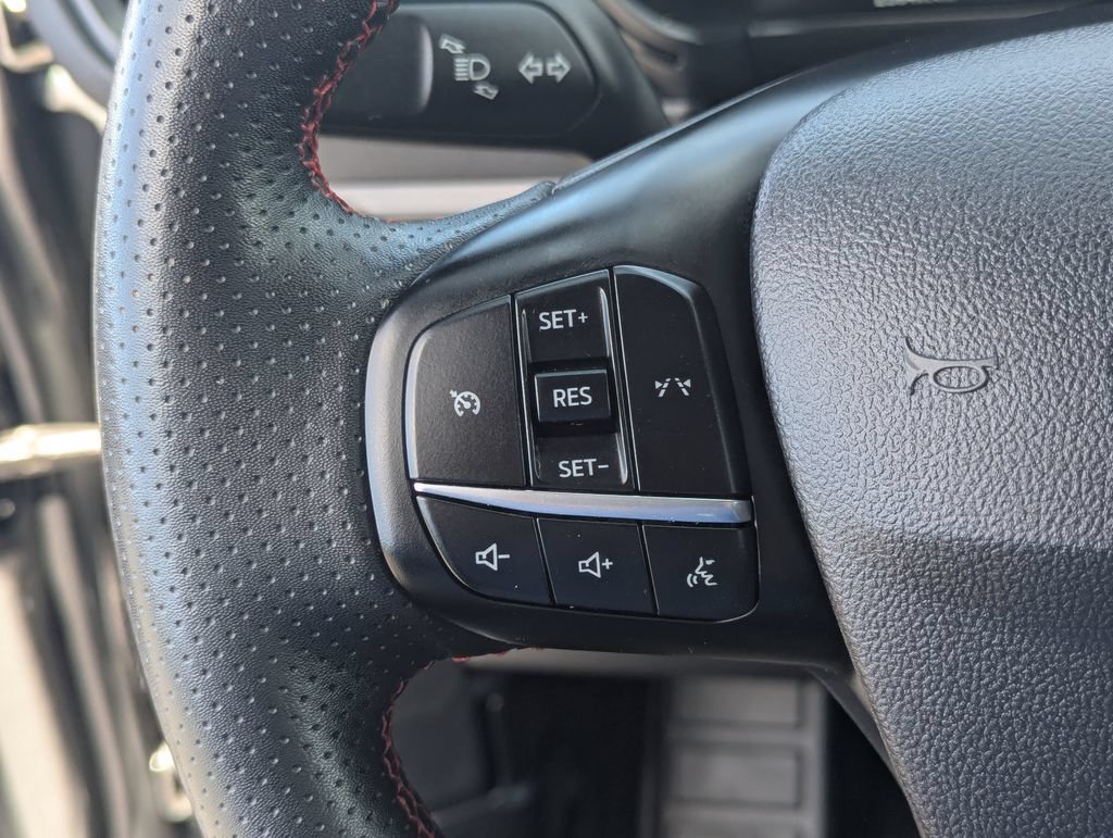 Used 2024 Ford Escape ST-Line AWD/4WD image 23