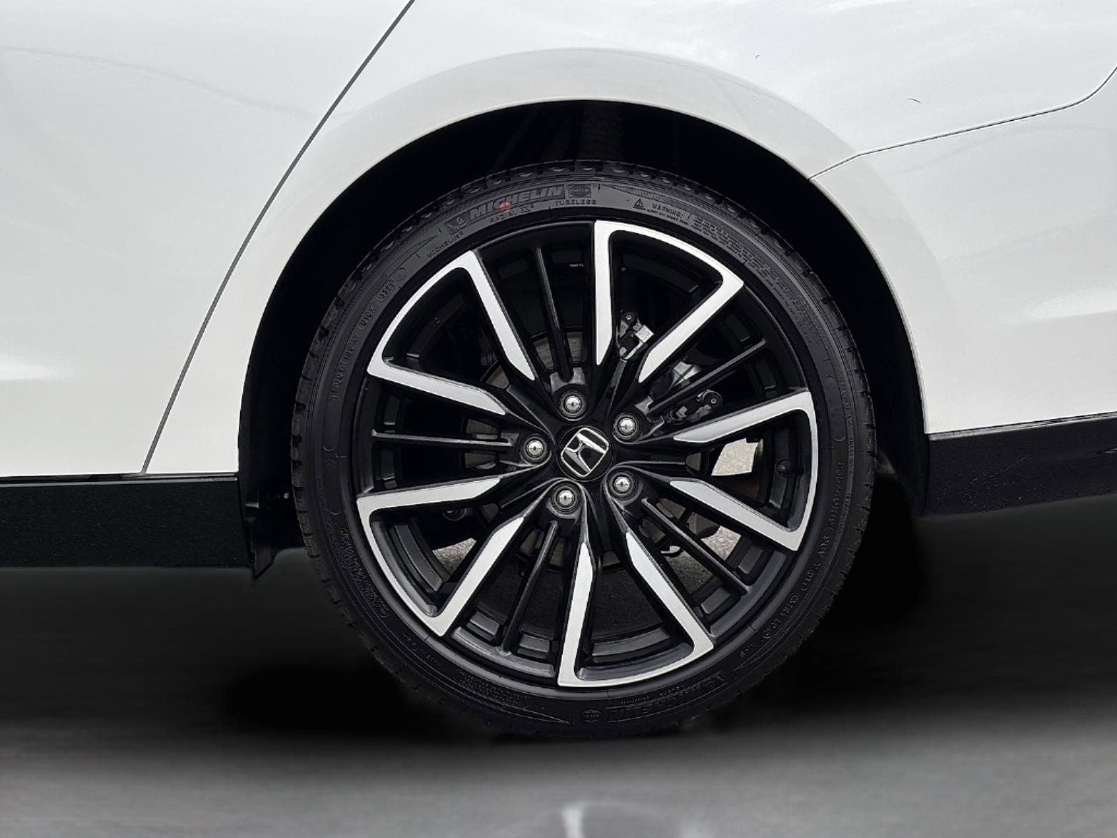 Certified 2025 Honda Accord Touring image 13