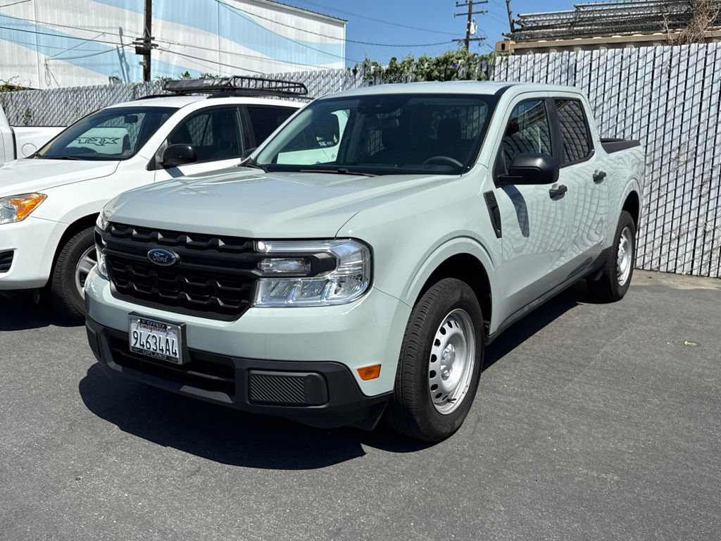 Used 2024 Ford Maverick XL FWD image 3