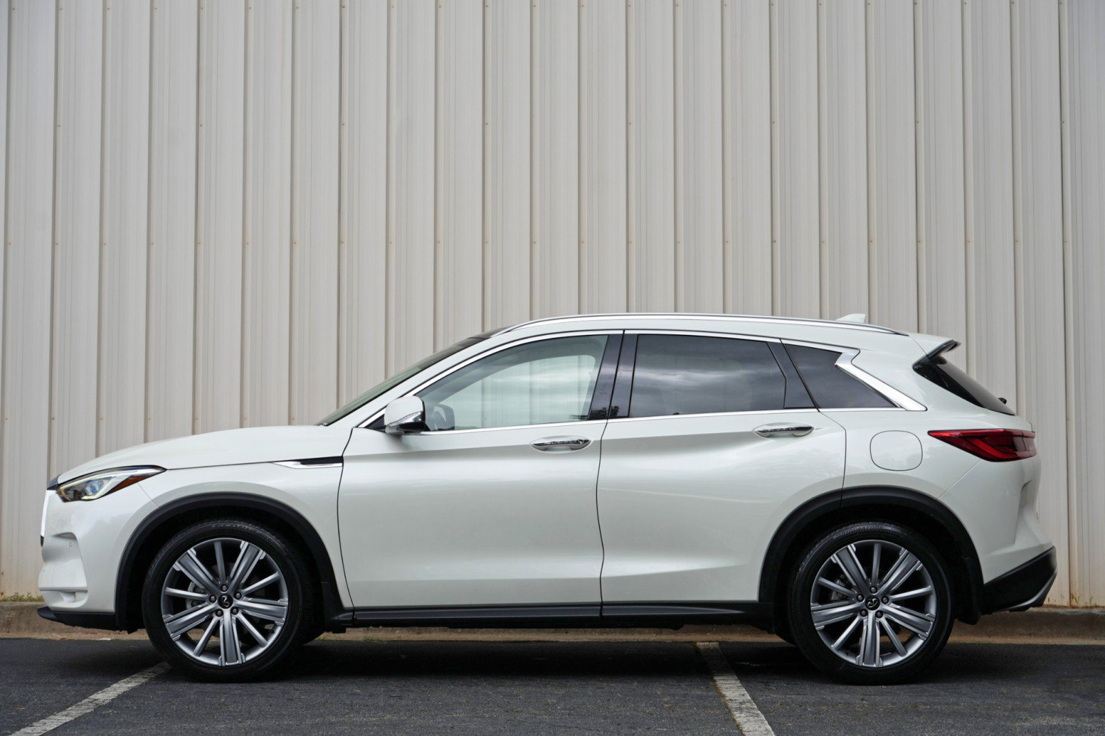 Used 2021 INFINITI QX50 Sensory FWD image 8
