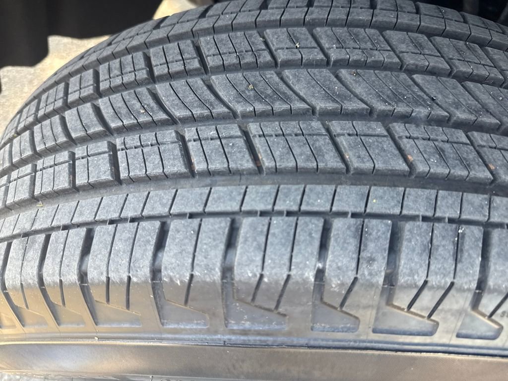 Used 2018 Chevrolet Silverado 1500 LT w/ All Star Edition image 31