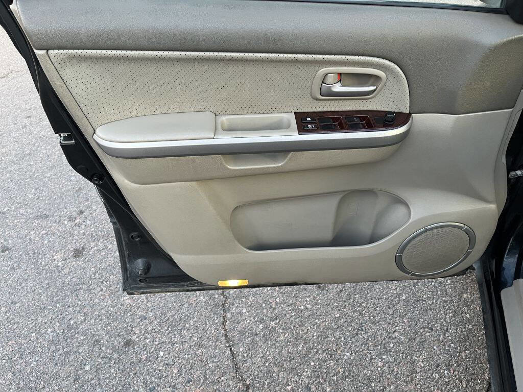 Used 2008 Suzuki Grand Vitara Luxury image 9