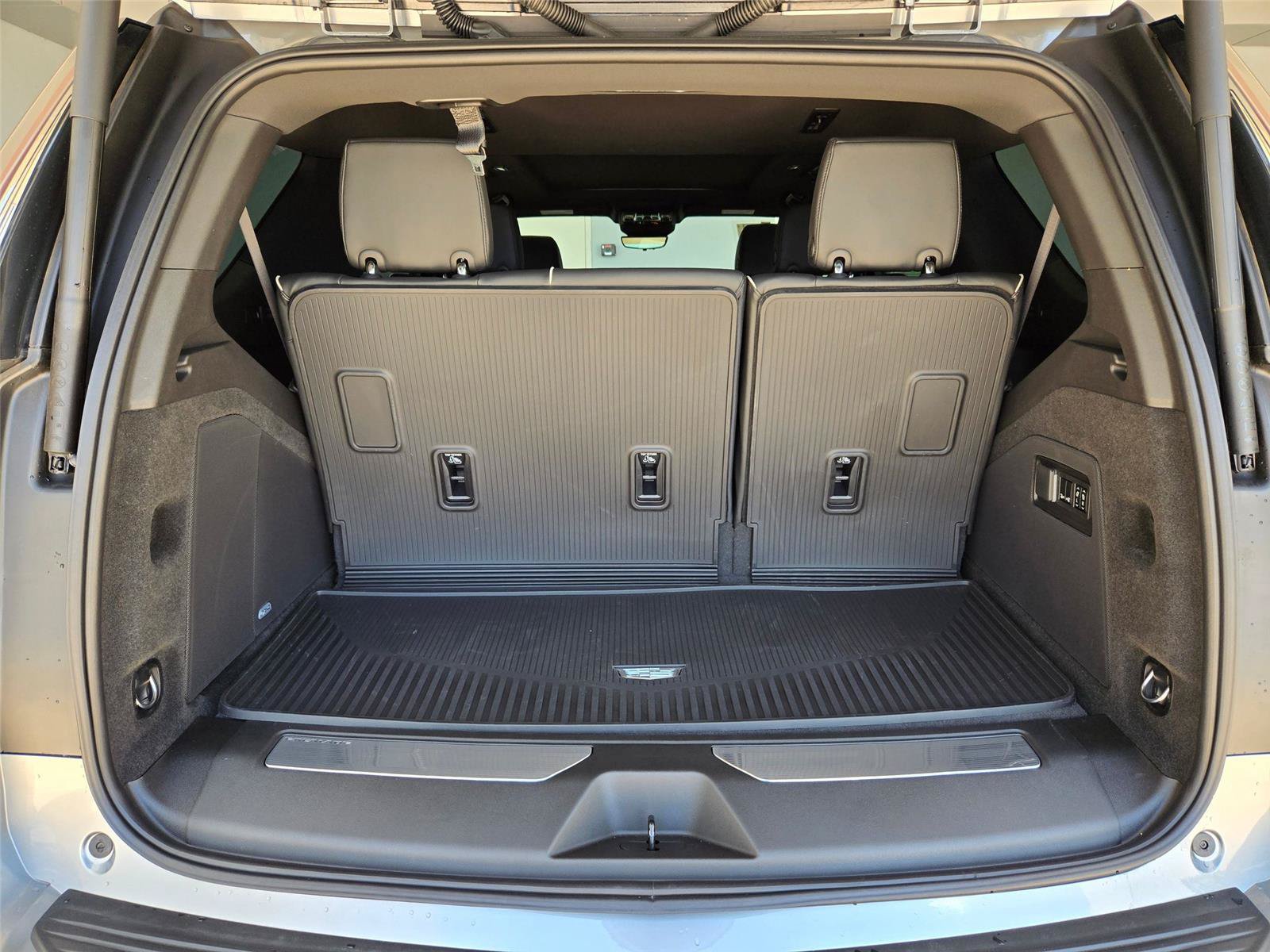 New 2026 Cadillac Escalade Sport w/ Touring Package AWD/4WD image 32