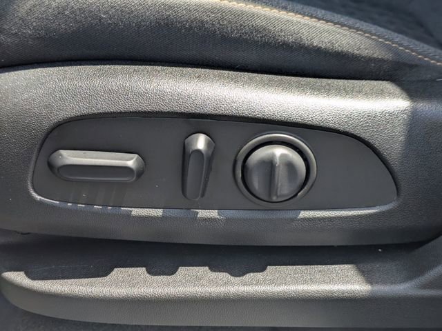 Used 2022 Chevrolet Equinox LT FWD image 25