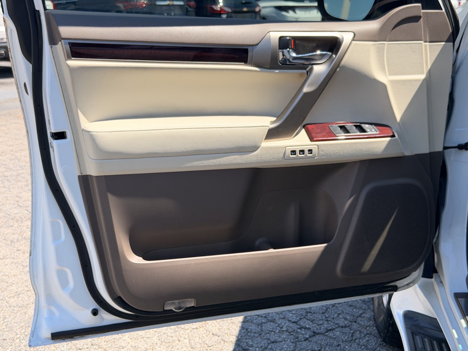 Used 2017 Lexus GX 460 Premium AWD/4WD image 16