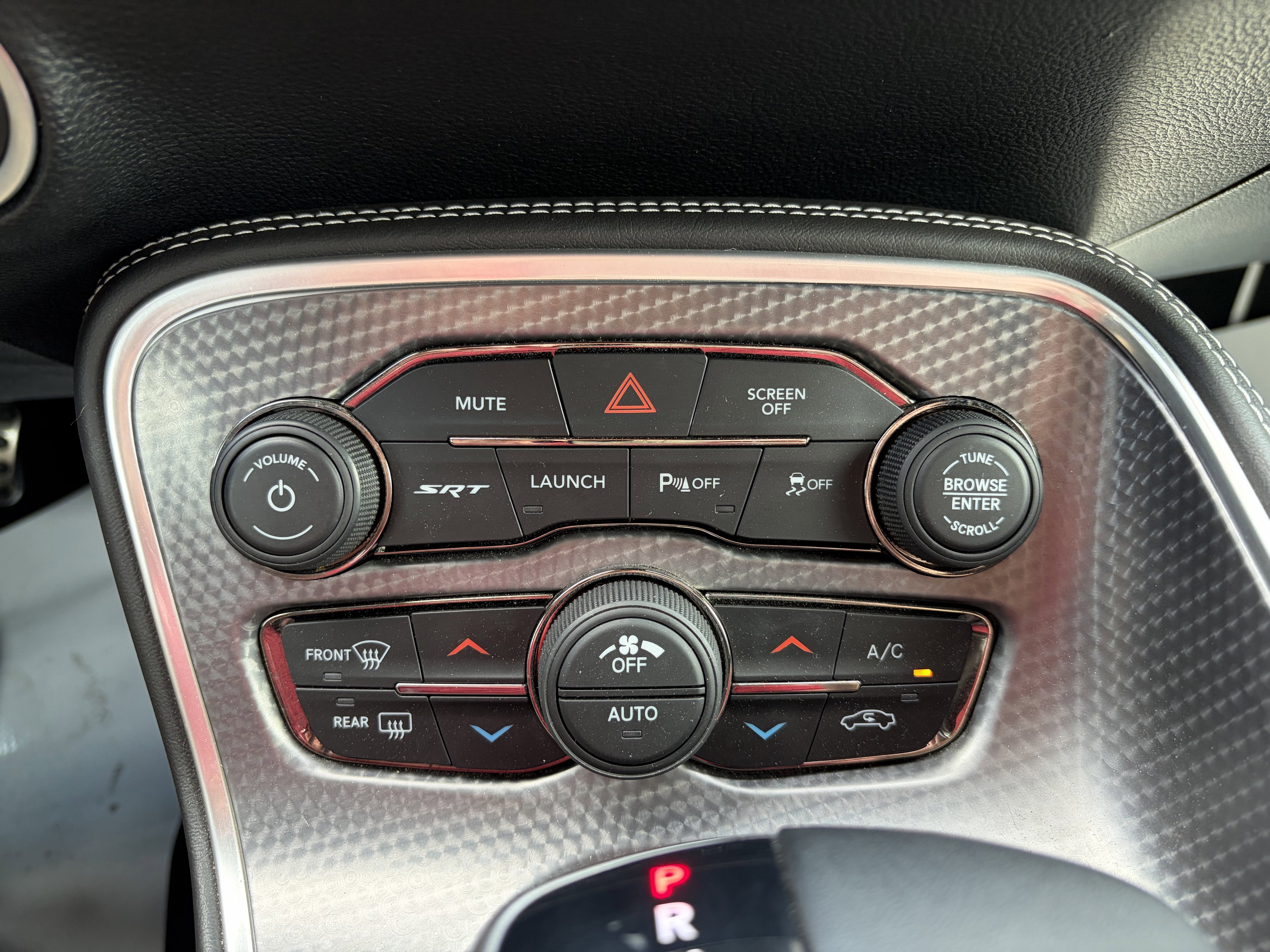 Used 2018 Dodge Challenger SRT Hellcat image 37