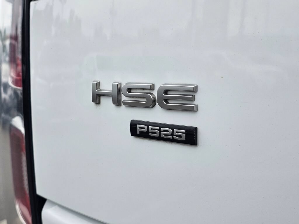 Used 2022 Land Rover Range Rover P525 Westminster Edition AWD/4WD image 16